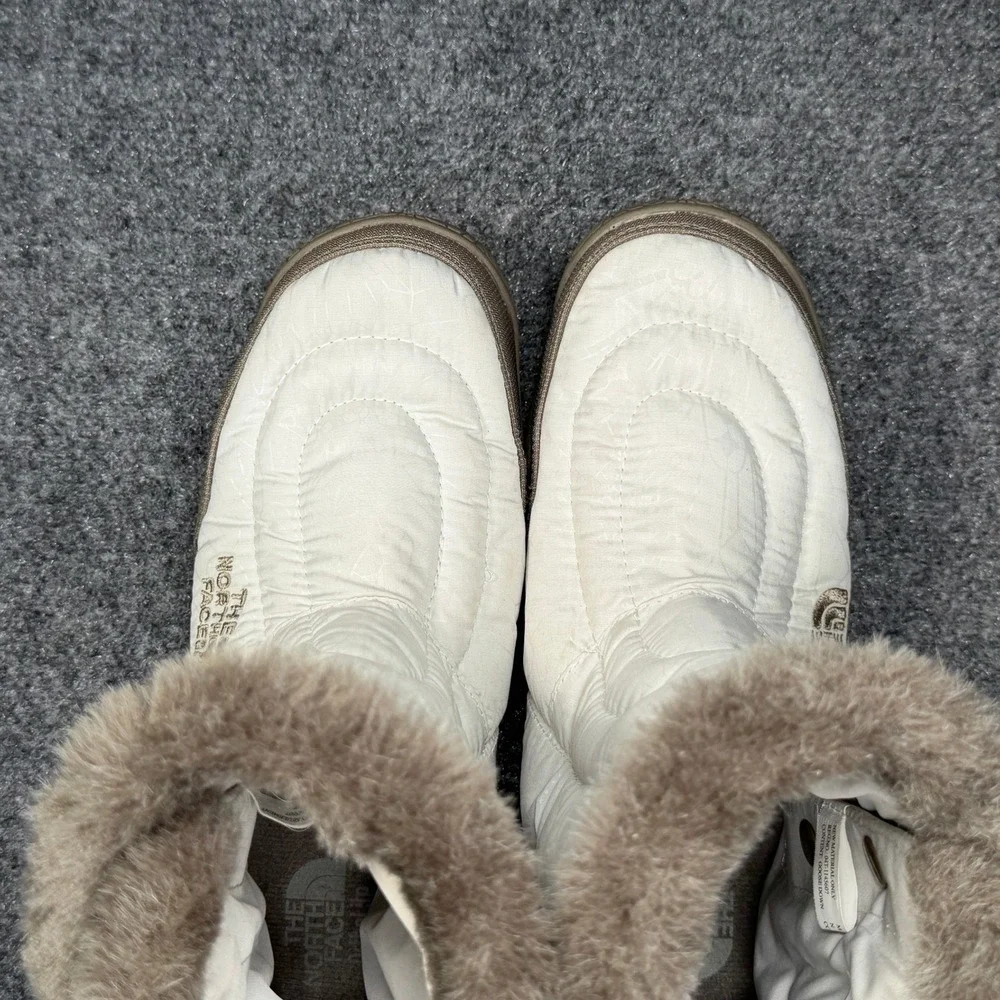 The North Face Winter Boot Women 7 White Down Puffer Outdoor Athletic Snow Shoes